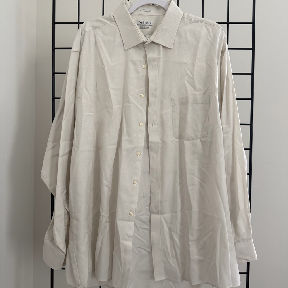Van Heusen Men's Cream Button Down Shirt